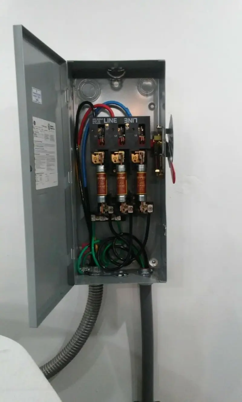 Three-phase disconnect switch installed for Electrical Wiring & Rewiring in Siler City
